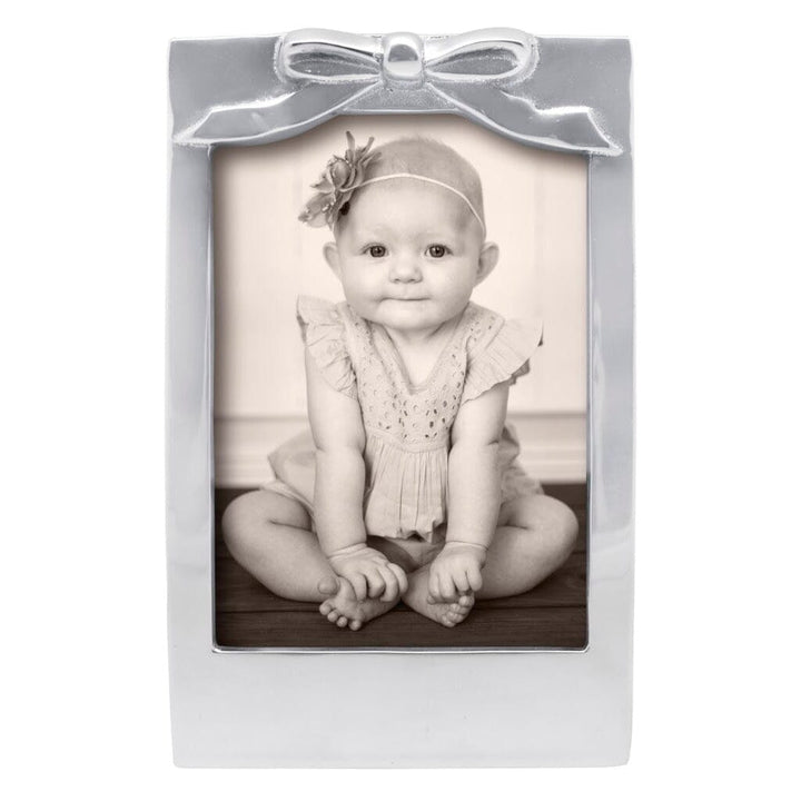 Mariposa Bow 5" x 7" Frame Picture Frames Mariposa