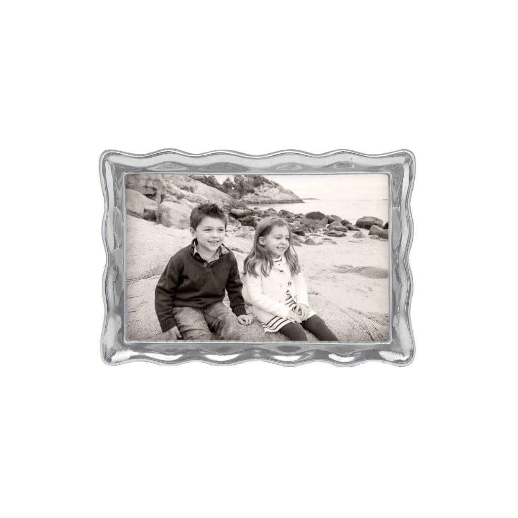 Mariposa Wavy 4" x 6" Frame Picture Frames Mariposa