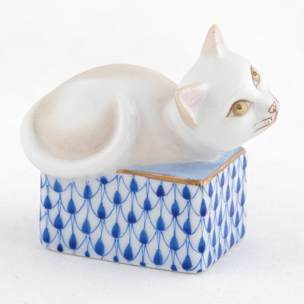 Herend Cat In Box Figurine Figurines Herend Sapphire 