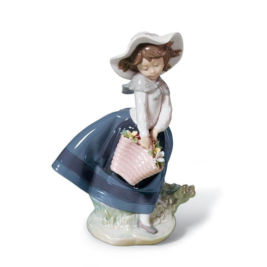 Lladro Porcelain Pretty Pickings Figurine Figurines Lladro