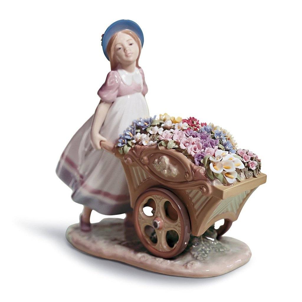 Lladro Porcelain Love's Tender Tokens Figurine Figurines Lladro