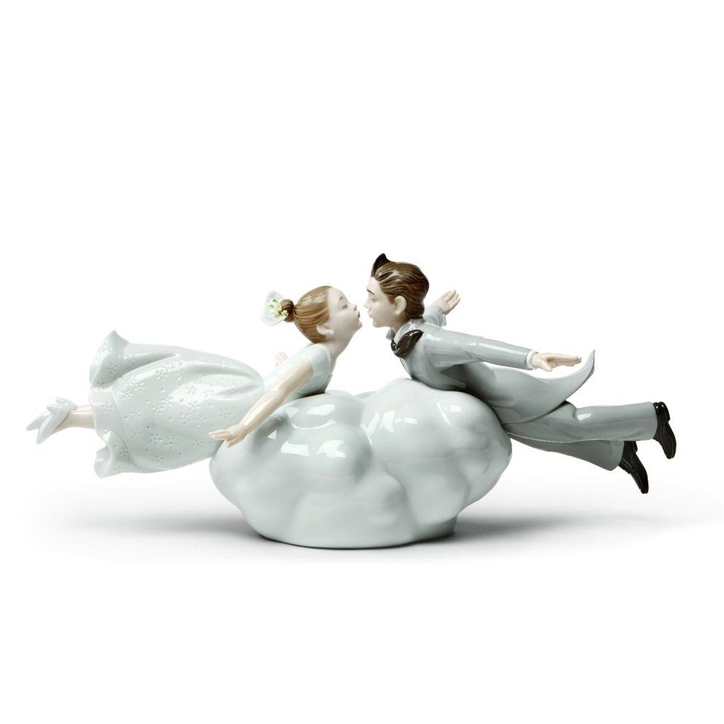 Lladro Porcelain Wedding In The Air Couple Figurine Figurines Lladro