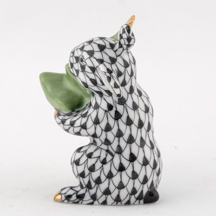 Herend Christmas Tree Bunny Figurine Figurines Herend 
