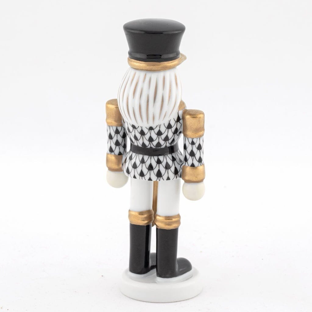 Herend Nutcracker With Sword Figurine Figurines Herend 
