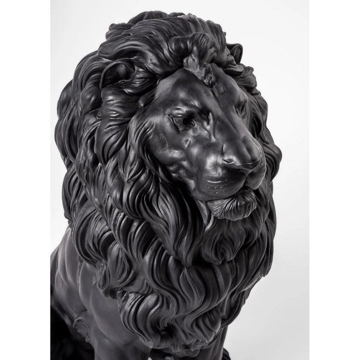 Lladro Porcelain Majestic Lion Figurine Figurines Lladro 