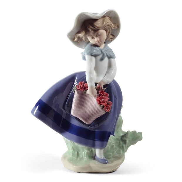 Lladro Porcelain Pretty Pickings Figurine Carnations Figurines Lladro 