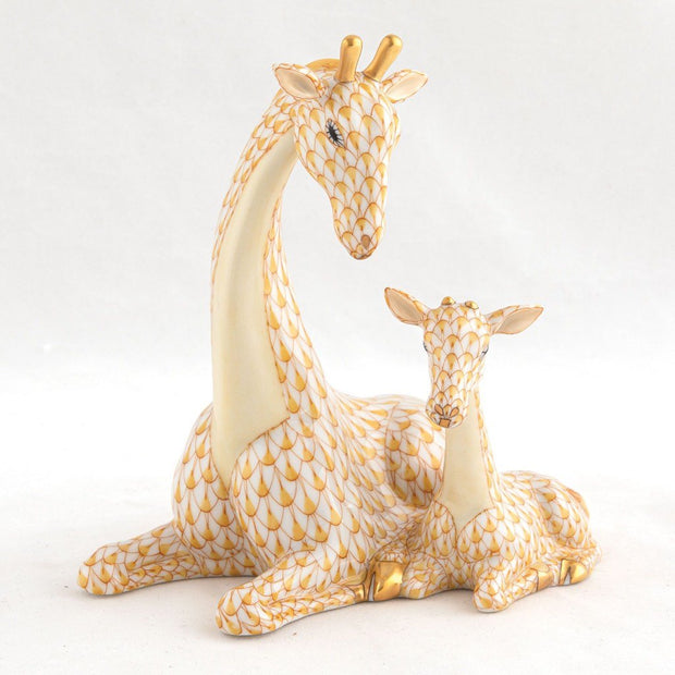 Herend Mother & Baby Giraffe Figurines Herend Butterscotch 