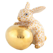 Herend Bunny With Egg Figurine Figurines Herend Butterscotch 