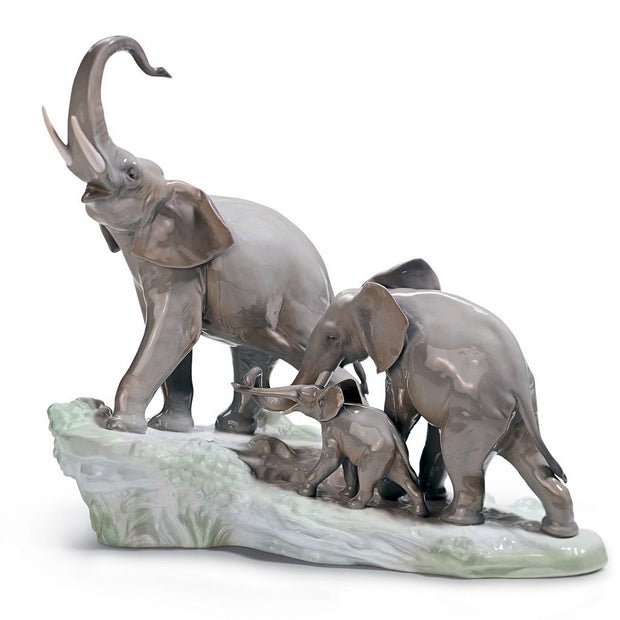 Lladro Porcelain Elephants Walking Figurine Figurines Lladro 