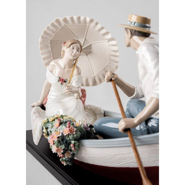 Lladro Porcelain Romance On The Lake Figurine LE 3000 Figurines Lladro 