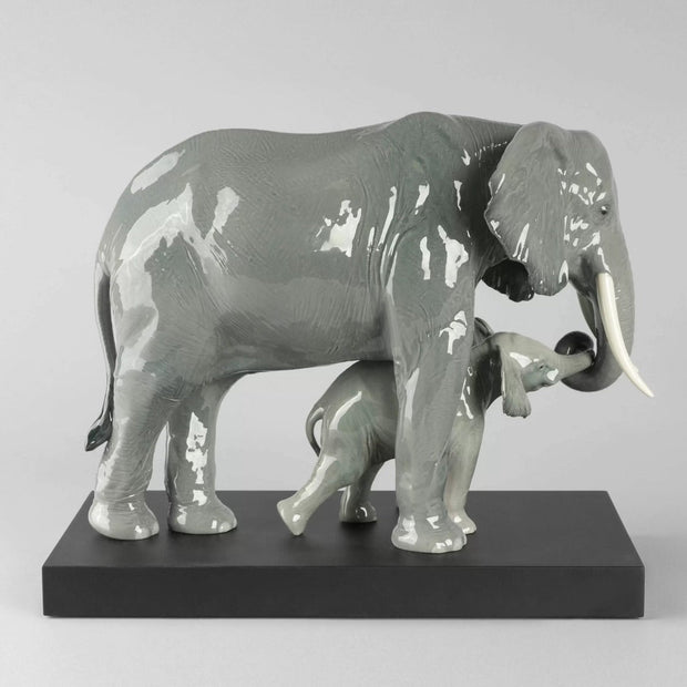 Lladro Porcelain Leading The Way Figurine Figurines Lladro 