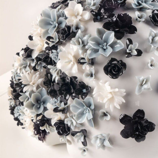 Lladro Porcelain Life Is Flower Figurine - Limited Edition Figurines Lladro 