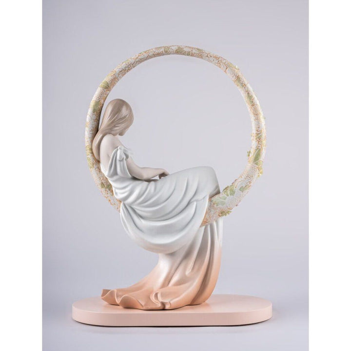 Lladro Porcelain In Her Thoughts Figurine Figurines Lladro 