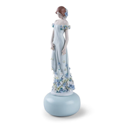 Lladro Porcelain Refined Elegance Figurine Figurines Lladro 