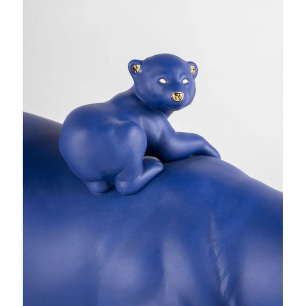 Lladro Porcelain Mummy Bear And Babies Figurine (Blue-Gold) LE 500 Figurines Lladro 
