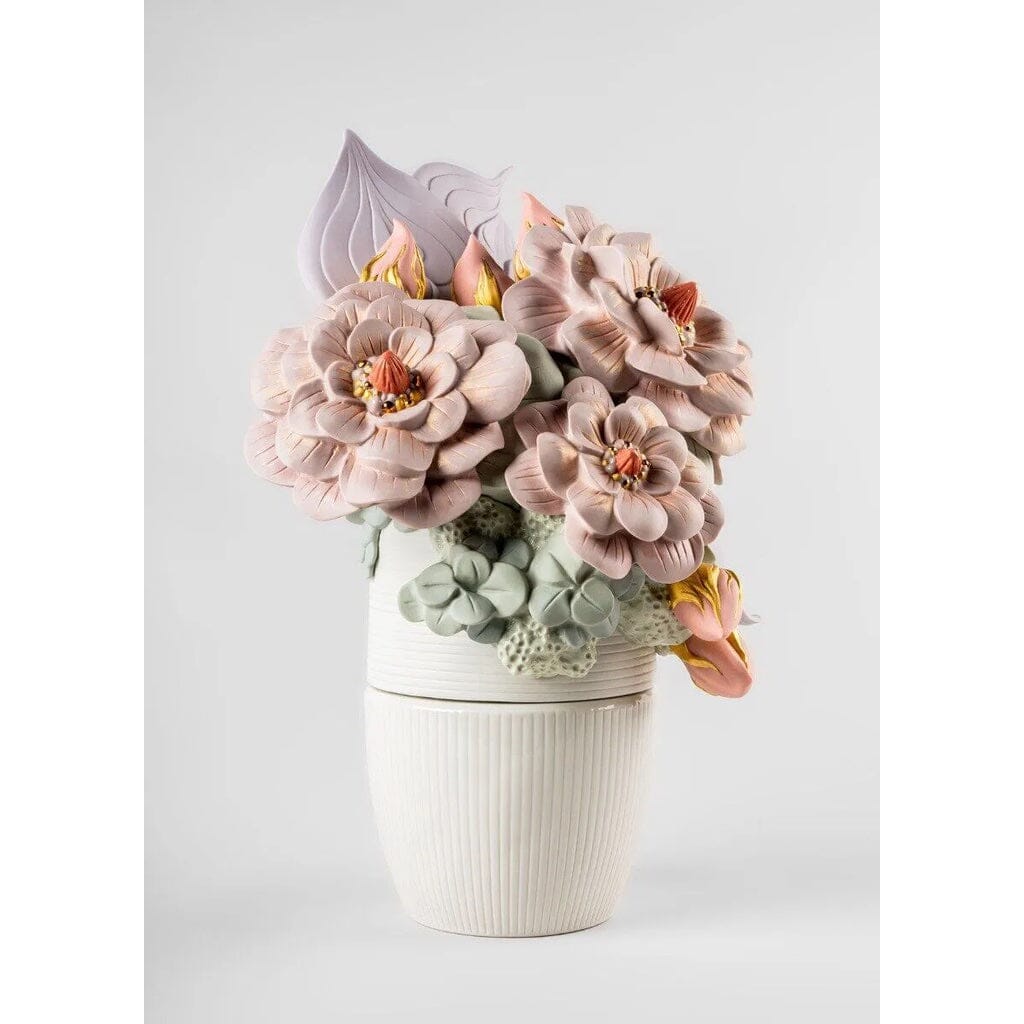 Lladro Porcelain Vase With Flowers (Pink) Vases Lladro 