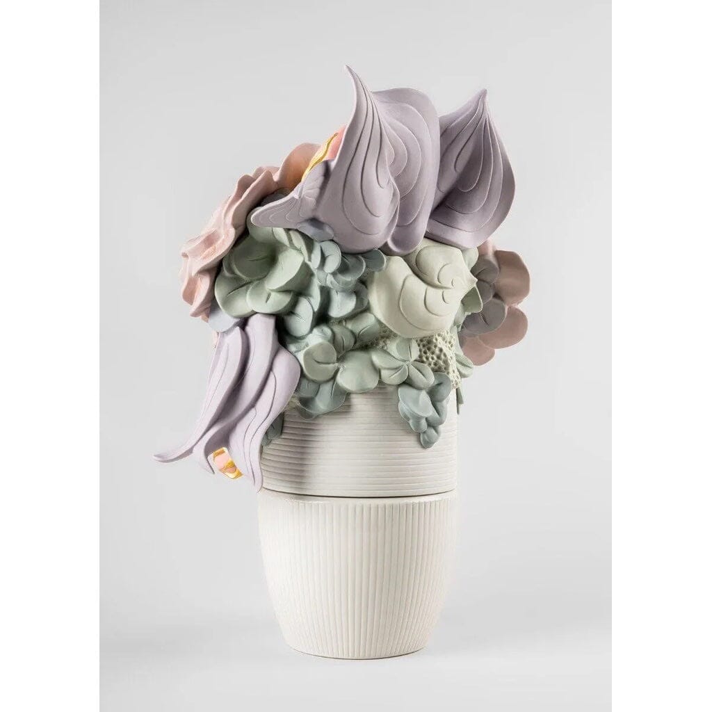 Lladro Porcelain Vase With Flowers (Pink) Vases Lladro 