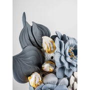 Lladro Porcelain Vase With Flowers (Blue) Vases Lladro 