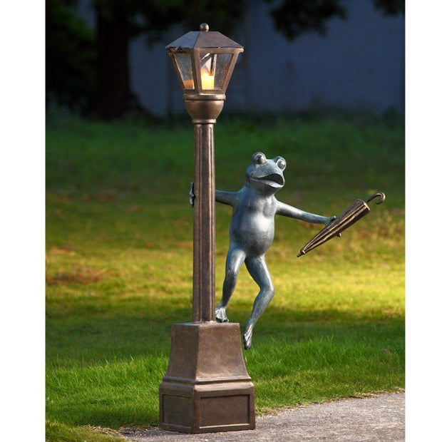 SPI Garden Streetlight Frog Lantern Sculptures SPI 