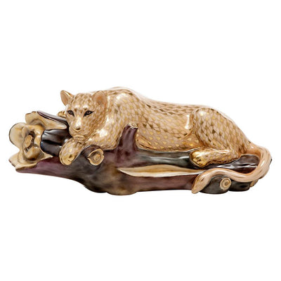 Herend Lioness On Watch - Limited Edition Figurines Herend 
